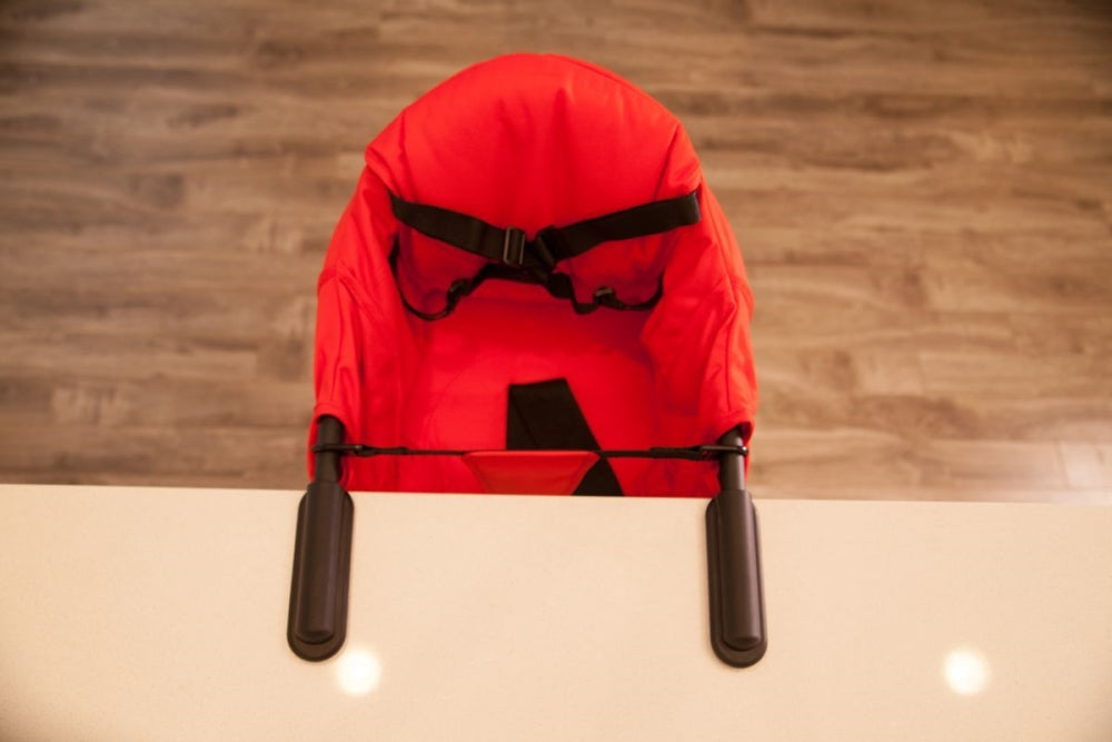 Tischsitz "Perch" von Guzzie + Guss